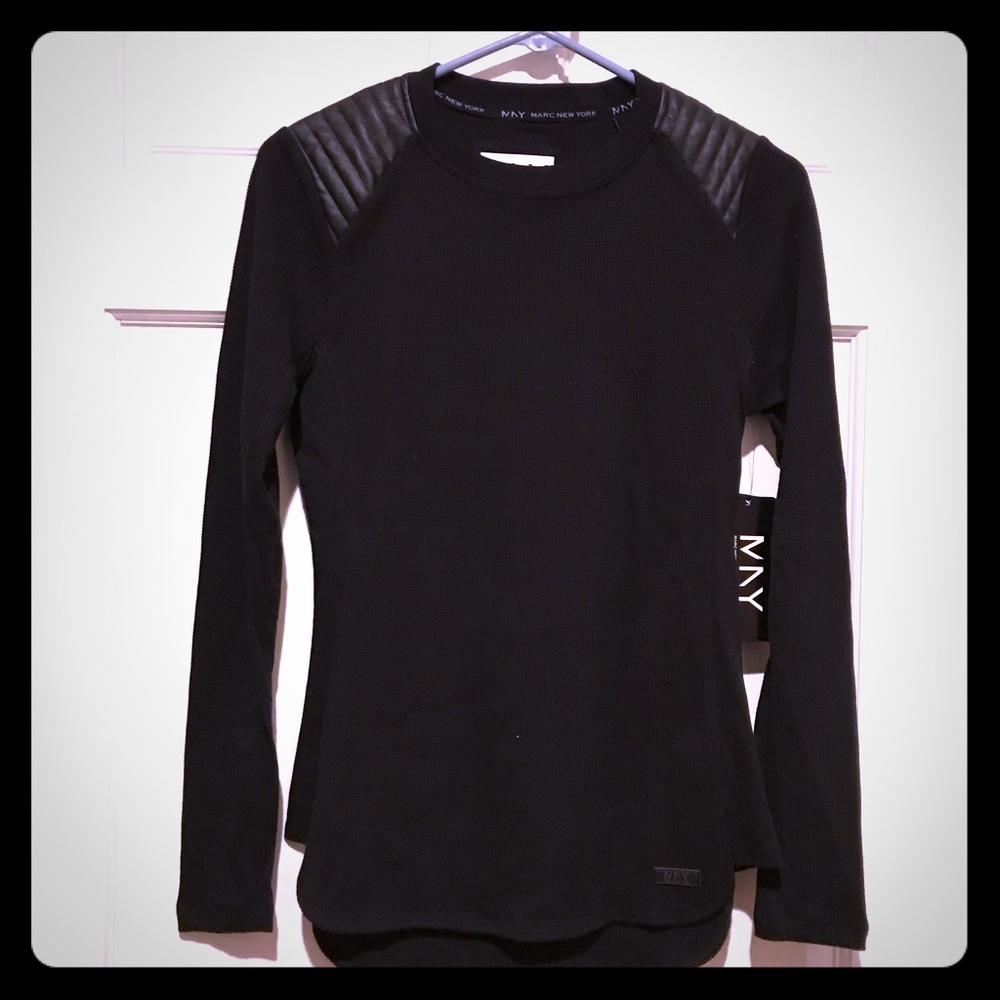 Marc Fisher long sleeve black top
